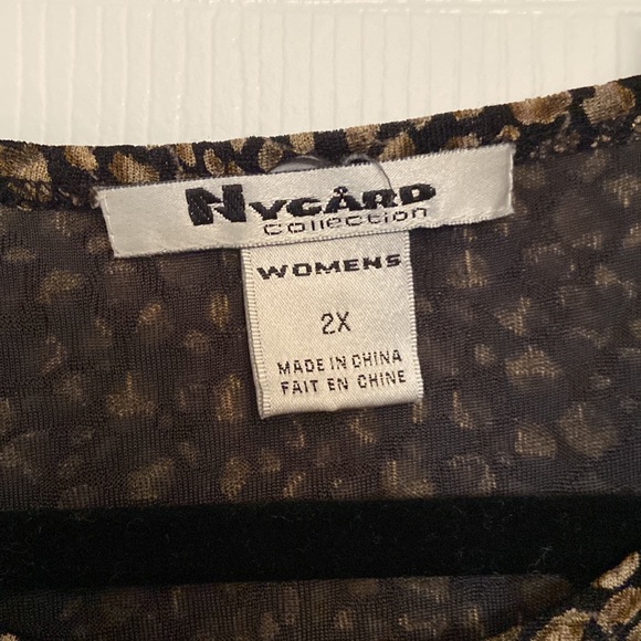 Nygard long sleeve top - take it free with any purchase over $30! - Picture 2 of 3